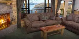Lodging in our Lake Shore Cabins on Beaver Lake luxury log cabins. cabin rentals